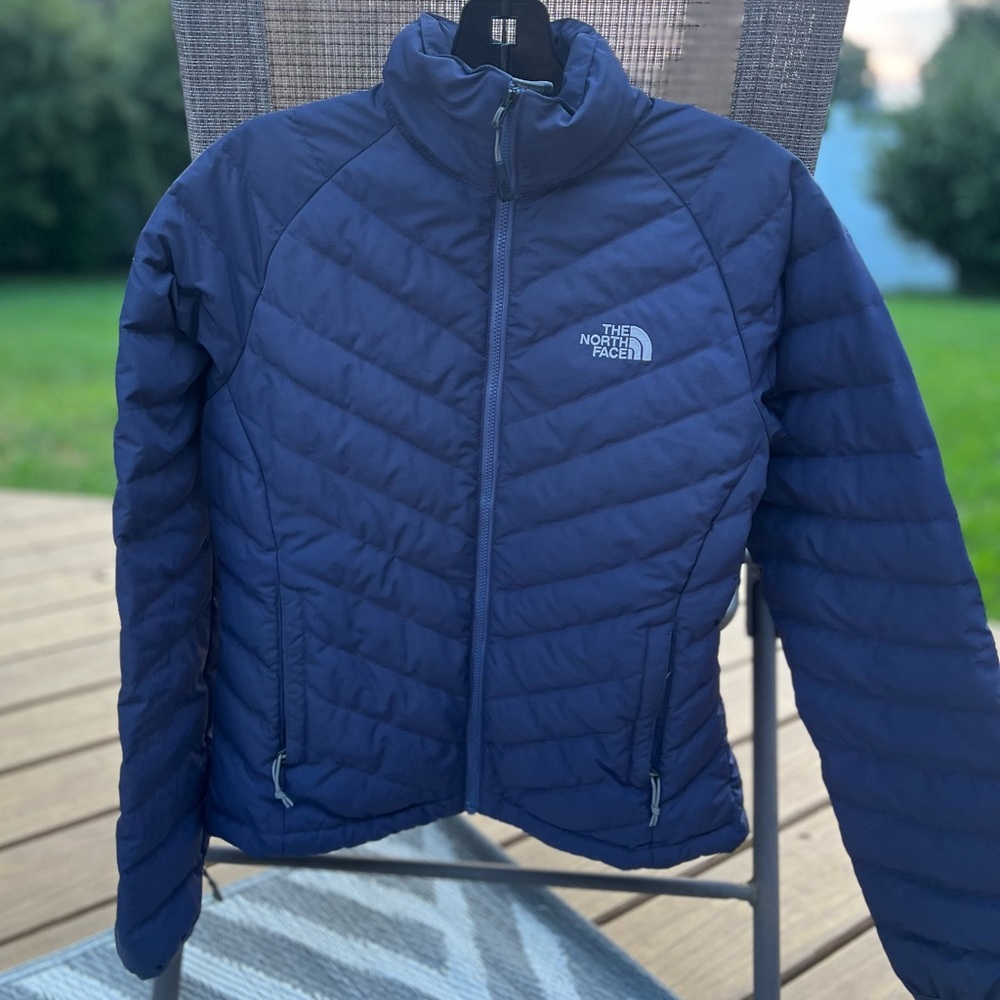 NORTH FACE PUFFER JACKET